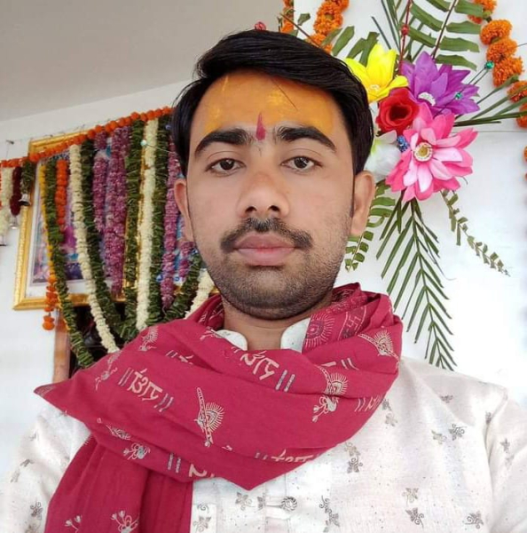 Akash Mishra Shastri 